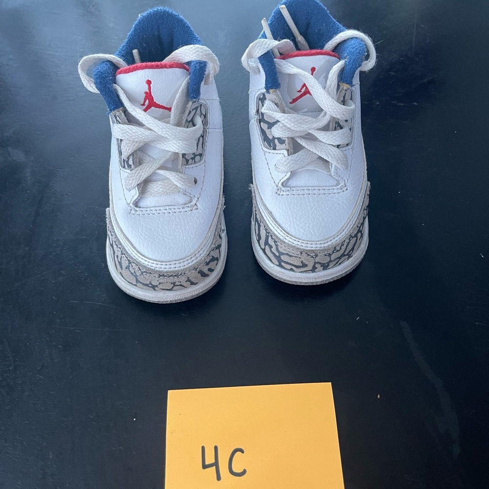 Jordan 3 Retro 4C
